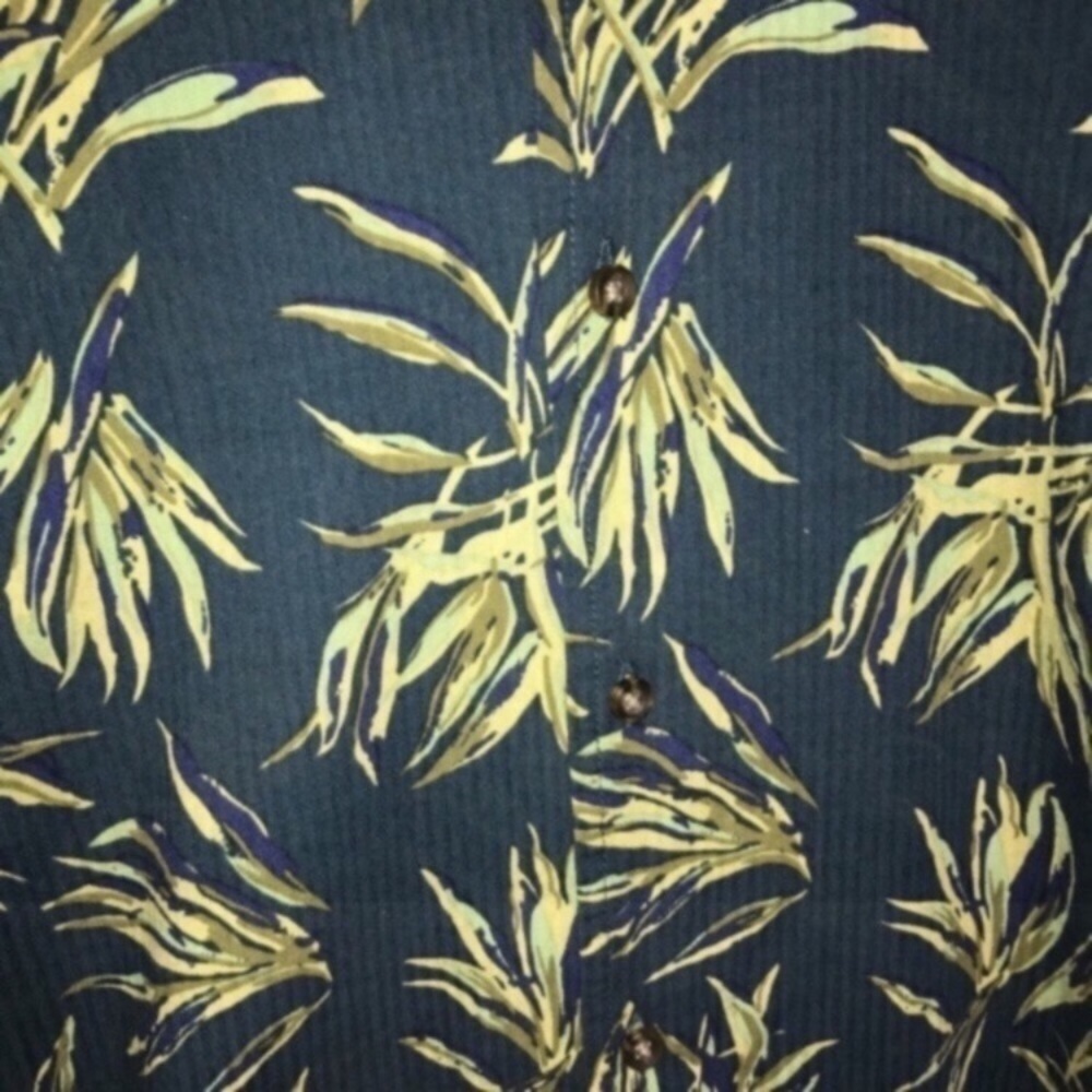 Goodfellow Palm Button Down - Picture 4 of 5